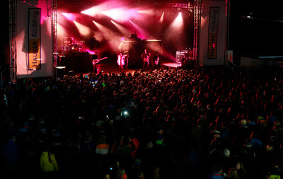 Parov Stelar mit Band LIVE im Schnee
